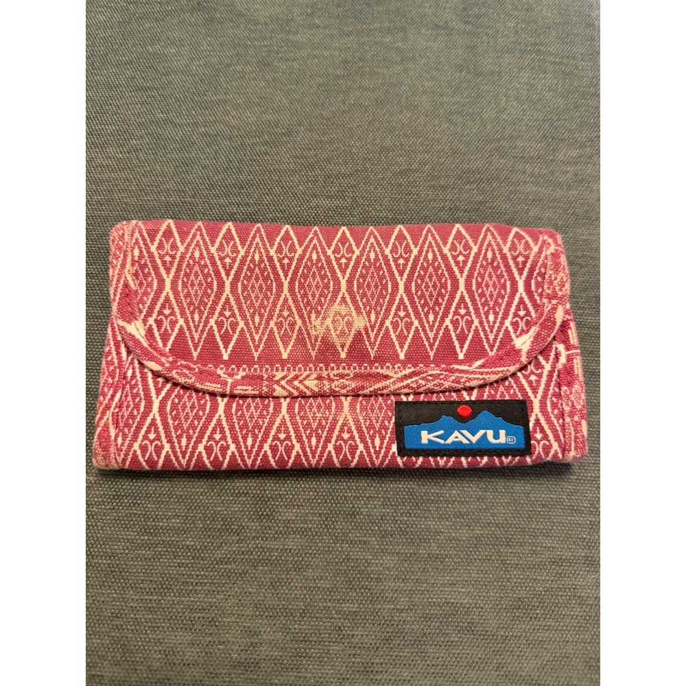 KAVU Trifold Canvas Wallet Pink White Geometric Tribal Card Holder ID Window